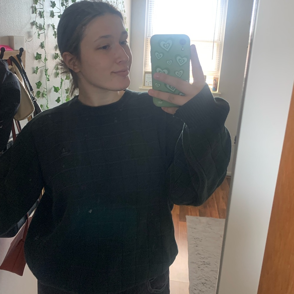 Izod sweater